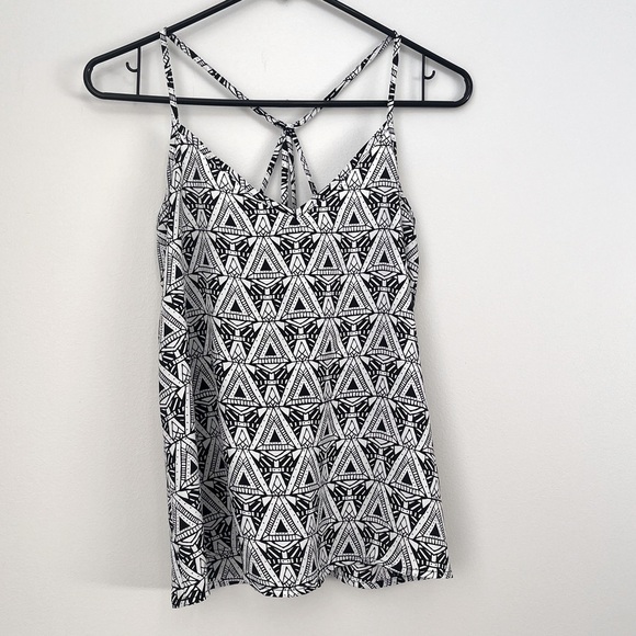 Abercrombie and Fitch Black and White Geometric Tank Top Size XS - Picture 1 of 6